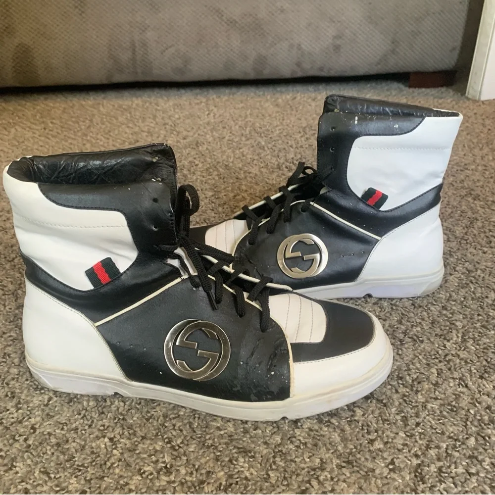 Gucci White &‎ Black Hightop Sneakers 10.5